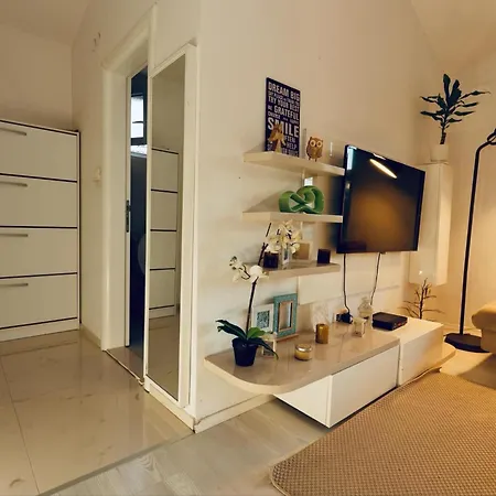 Heart Of Debar Maalo Appartement